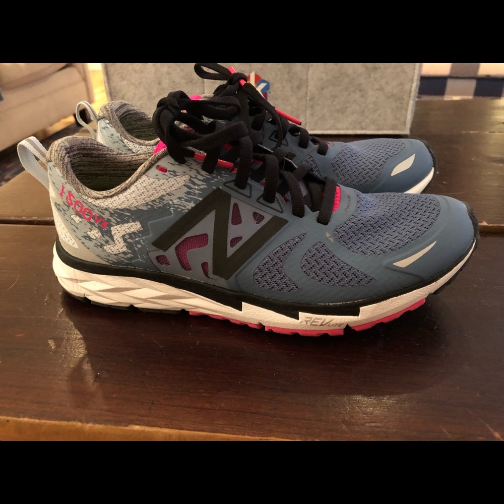 New Balance Tennis Shoes
